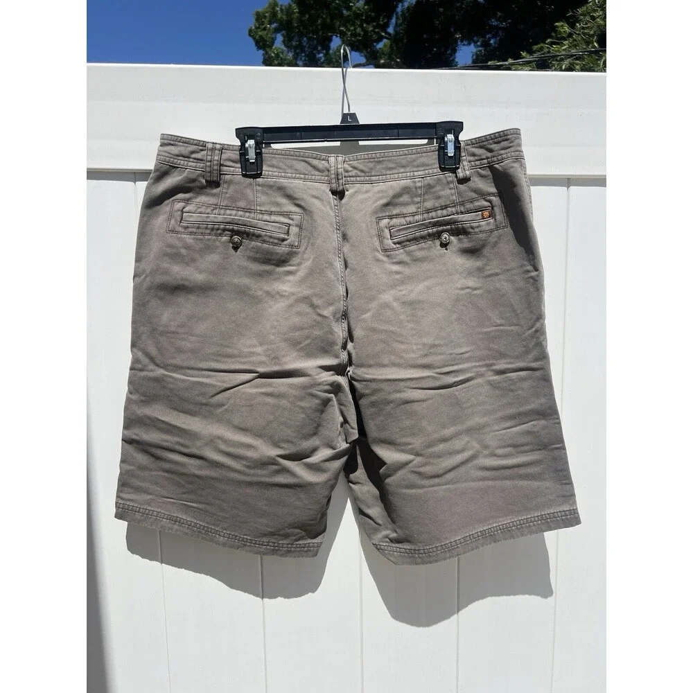 Tori Richard Honolulu Mens Shorts Size 40 Bermuda 10” Inseam Vintage